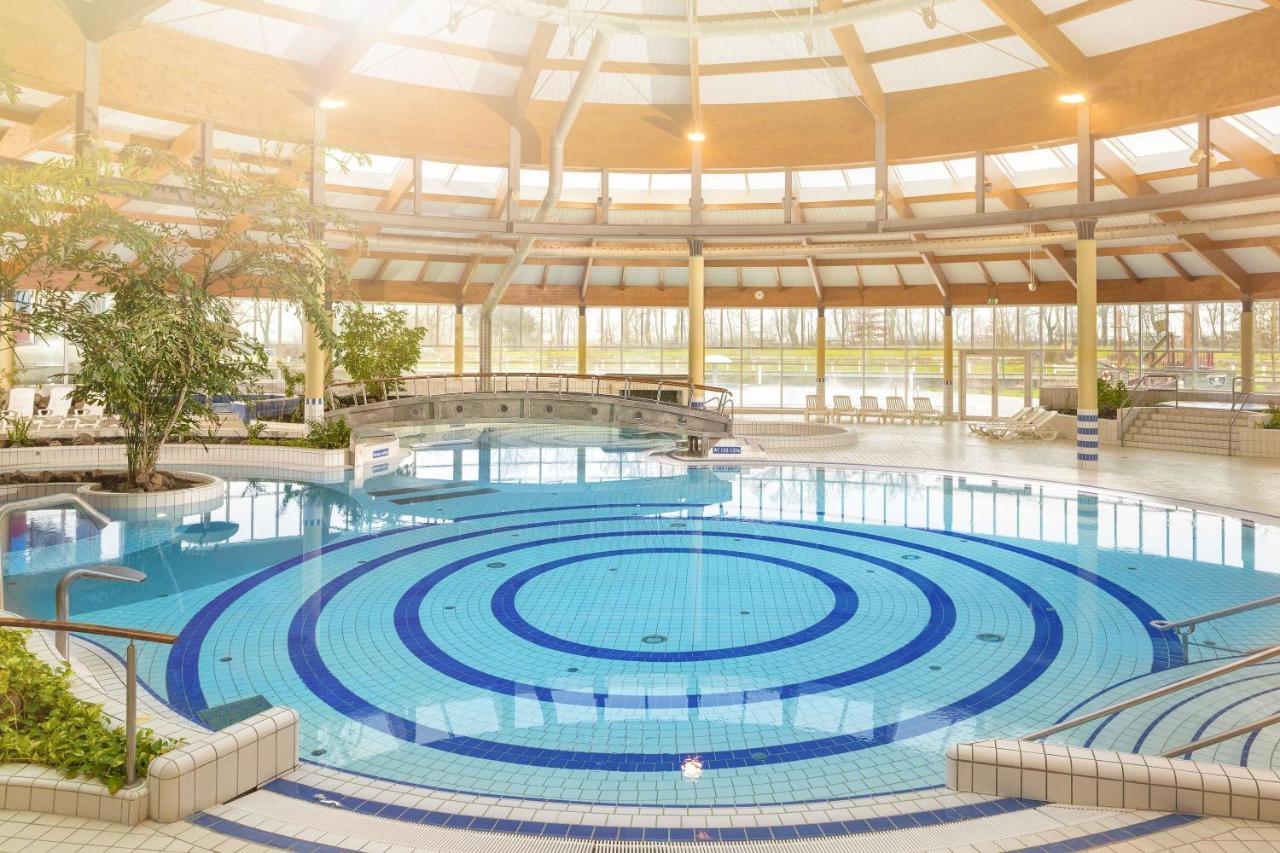 Balkon, Gratis Nutzung Vom Ahoi Erlebnisbad Und Sauna In Sellin - Residenz Strandeck Fewo01 เกอเรน ภายนอก รูปภาพ