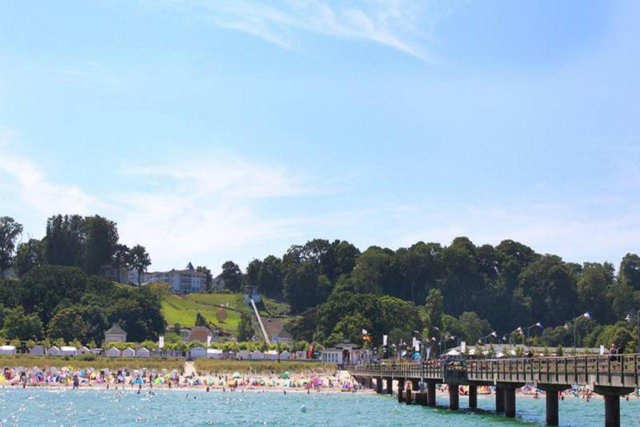 Balkon, Gratis Nutzung Vom Ahoi Erlebnisbad Und Sauna In Sellin - Residenz Strandeck Fewo01 เกอเรน ภายนอก รูปภาพ