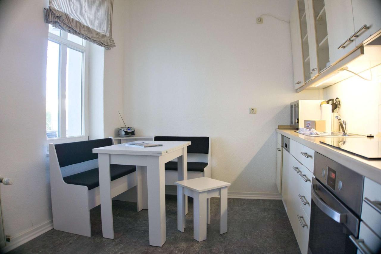 Balkon, Gratis Nutzung Vom Ahoi Erlebnisbad Und Sauna In Sellin - Residenz Strandeck Fewo01 เกอเรน ภายนอก รูปภาพ